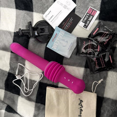Tracy’s Dog Thrusting Dildo Sex Machine